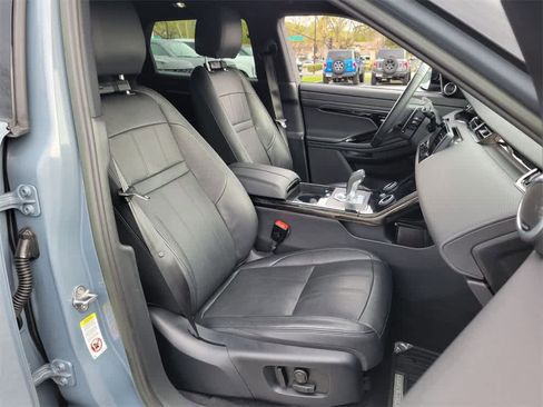 Used 2023 Land Rover Range Rover Evoque R-Dynamic S image 16