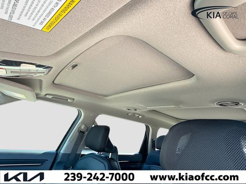 New 2026 Kia EV9 Wind image 28