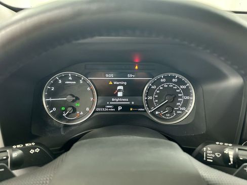 Used 2023 Mitsubishi Outlander SE image 13