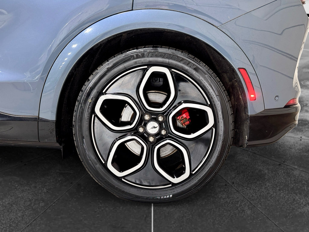 Used 2023 Ford Mustang Mach-E GT AWD/4WD image 34