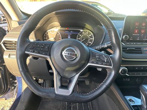 Used 2022 Nissan Altima 2.5 SR image 13