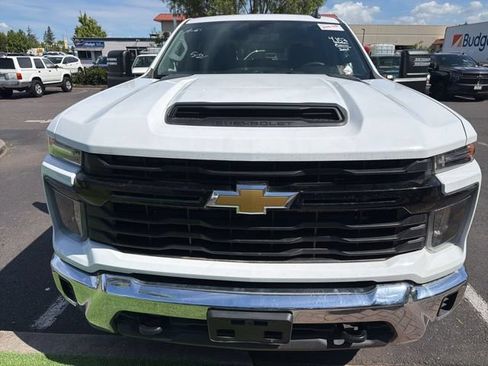 Used 2024 Chevrolet Silverado 2500 W/T w/ WT Convenience Package RWD image 17