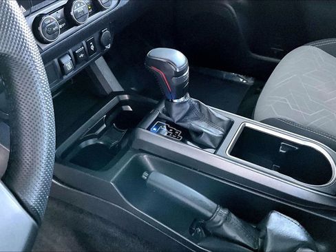 Certified 2023 Toyota Tacoma TRD Off-Road w/ Black Out Package (TMS) image 19