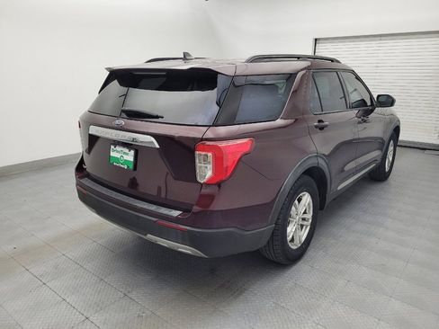 Used 2022 Ford Explorer XLT w/ Equipment Group 202A RWD image 9