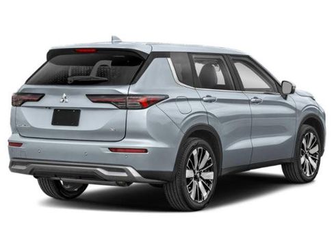 New 2026 Mitsubishi Outlander SE image 24