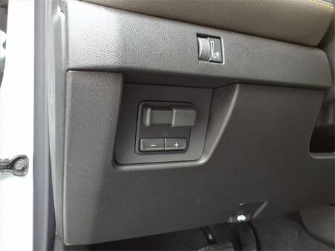 New 2026 Chevrolet Colorado ZR2 w/ Midnight Edition image 12