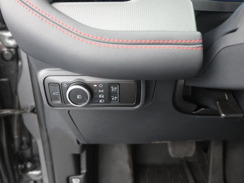 Used 2025 Ford Explorer ST-Line RWD image 22