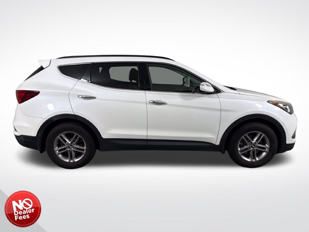 Used 2018 Hyundai Santa Fe Sport FWD image 2