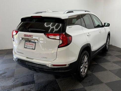 Used 2023 GMC Terrain SLT AWD/4WD image 11