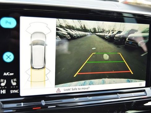 New 2026 Volkswagen Atlas SEL image 13