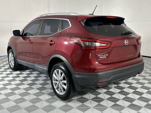 Used 2020 Nissan Rogue Sport SV FWD image 6