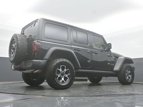Used 2022 Jeep Wrangler Unlimited Rubicon w/ LED Lighting Group AWD/4WD image 53