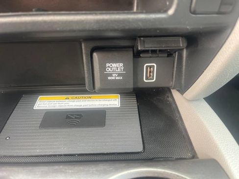 Used 2022 Honda Pilot Special Edition image 18