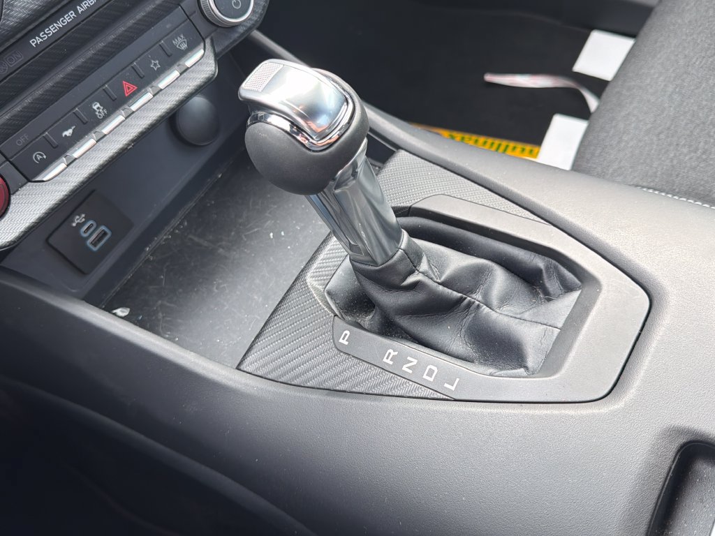 Used 2025 Ford Mustang Coupe RWD image 27