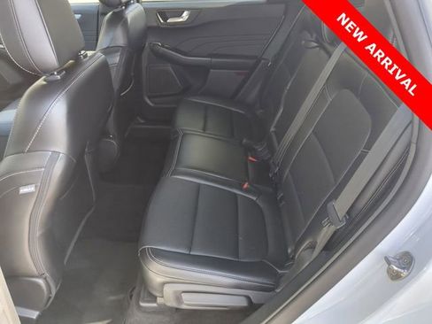 Used 2025 Ford Escape Platinum image 18