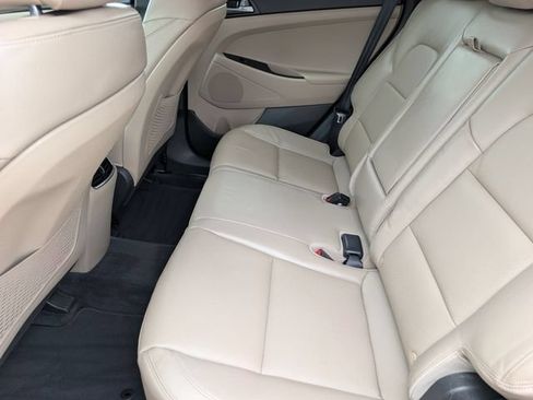 Used 2016 Hyundai Tucson Limited FWD image 18