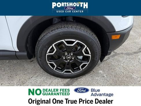 Used 2025 Ford Bronco Sport Outer Banks w/ Outer Banks Tech Package+ image 37