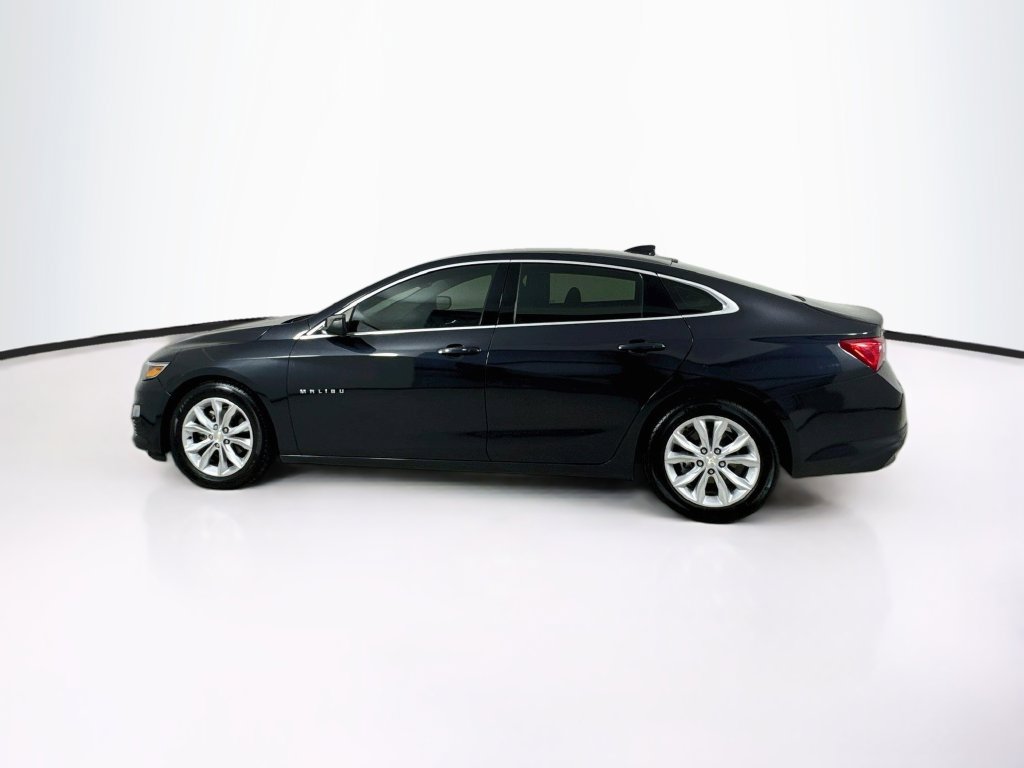 Used 2023 Chevrolet Malibu LT FWD image 4