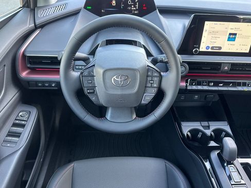 New 2026 Toyota Prius Plug-In Hybrid FWD image 15