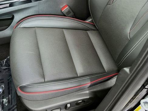 Certified 2023 Buick Envision Essence w/ Technology Package II image 19