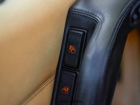 Used 1988 Ferrari 328 GTS image 34