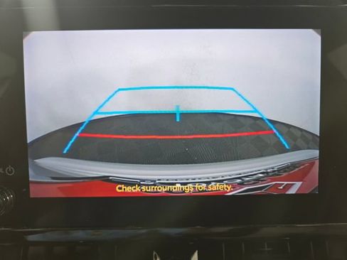 Used 2023 Toyota Corolla SE FWD image 18