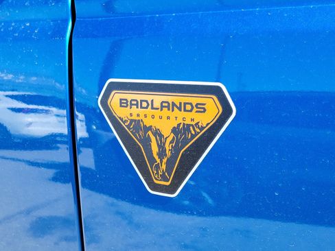 New 2026 Ford Bronco Badlands AWD/4WD image 13