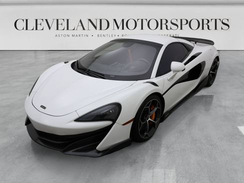 Used 2020 McLaren 600LT Spider RWD image 9