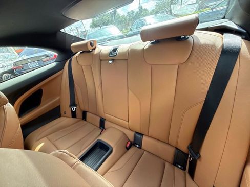 Used 2023 BMW 230i xDrive Coupe w/ Premium Package image 15