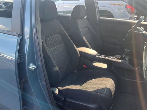 Used 2024 Honda HR-V Sport image 6