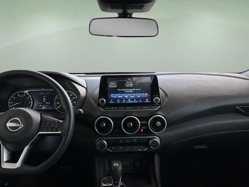 Certified 2025 Nissan Sentra SV FWD image 7