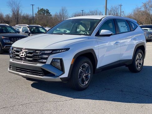 New 2026 Hyundai Tucson Blue SE AWD/4WD image 3
