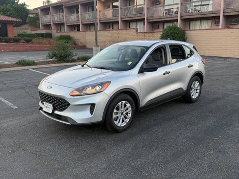 Used 2020 Ford Escape S FWD image 1