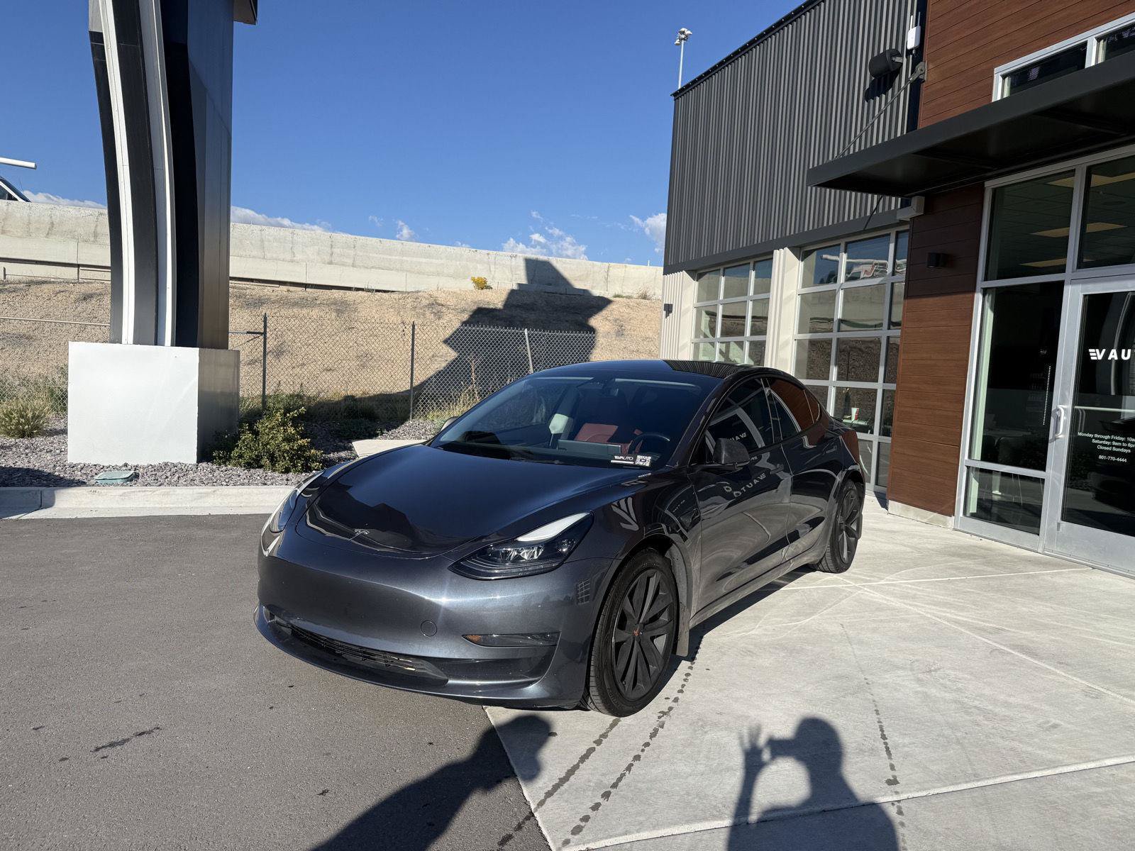 Used 2023 Tesla Model 3 Standard Range RWD image 4