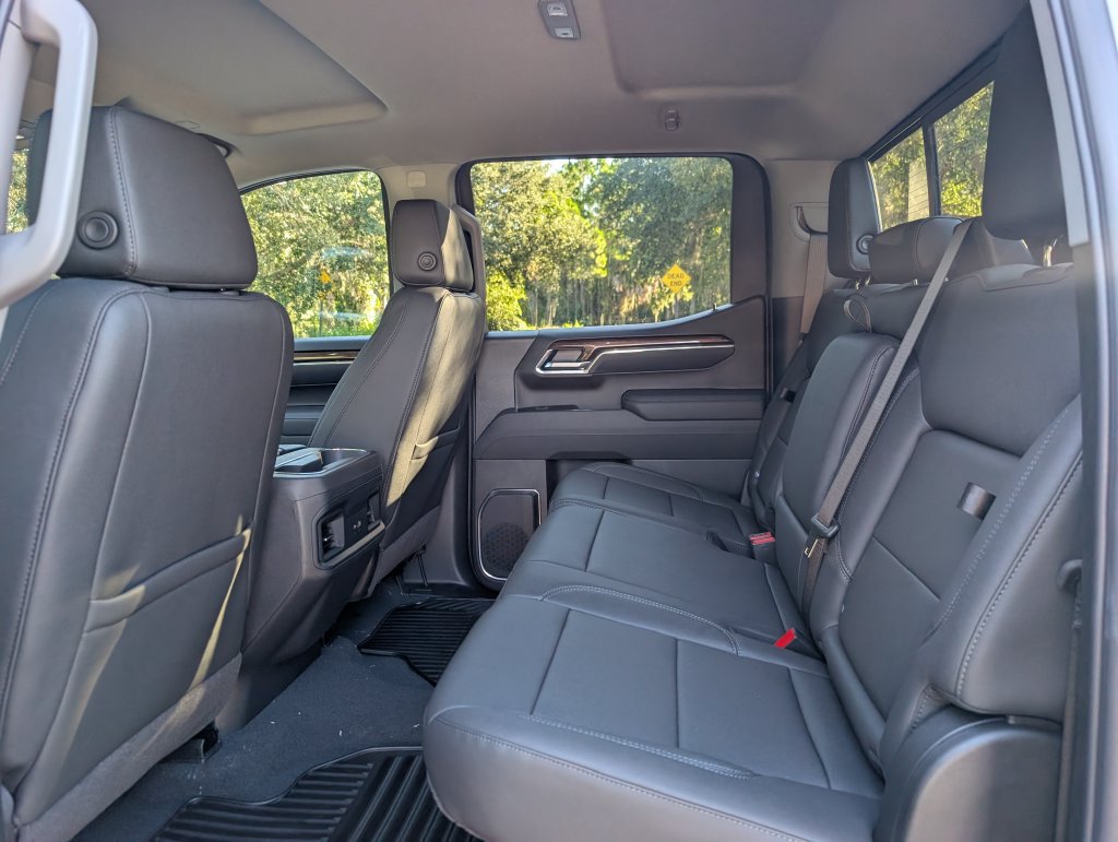 New 2026 Chevrolet Silverado 1500 RST w/ Safety Package AWD/4WD image 19