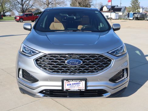 Used 2024 Ford Edge Titanium w/ Titanium Elite Package image 2