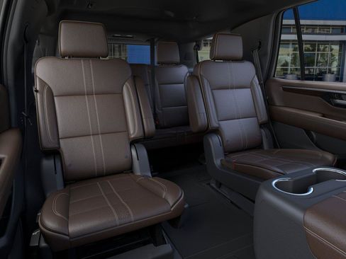 New 2026 Chevrolet Tahoe High Country w/ LPO, Illumination Package RWD image 17