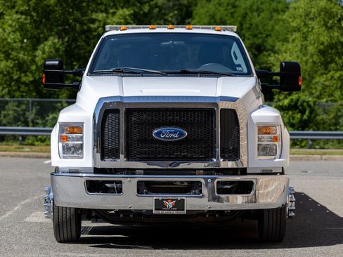 Used 2018 Ford F650 2WD Regular Cab Super Duty image 26