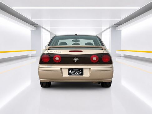 Used 2005 Chevrolet Impala LS w/ Sun And Sound Package FWD image 4