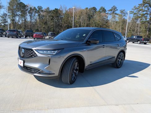 Used 2024 Acura MDX A-Spec image 3