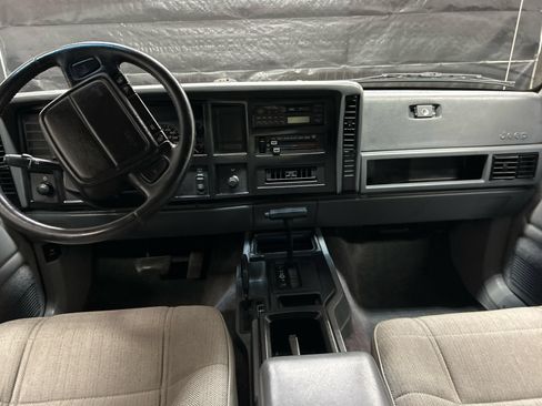 Used 1995 Jeep Cherokee Sport AWD/4WD image 11