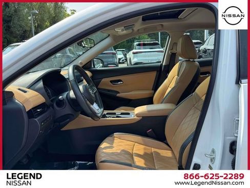 Certified 2023 Nissan Sentra SV w/ SV Premium Package FWD image 16
