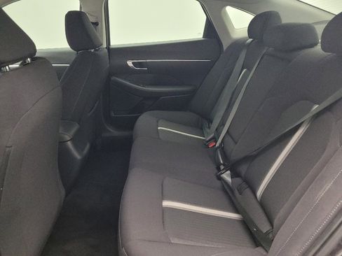Used 2023 Hyundai Sonata SEL w/ Preferred Accessory Package FWD image 18
