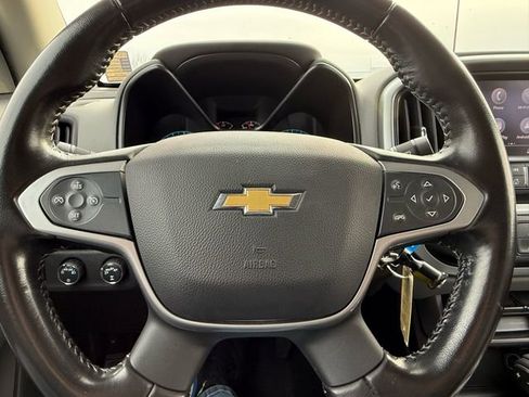 Used 2020 Chevrolet Colorado LT image 24