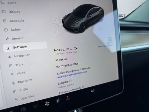 Used 2018 Tesla Model 3 Long Range image 11