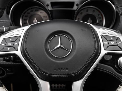 Used 2015 Mercedes-Benz SL 550 SL 550 image 41