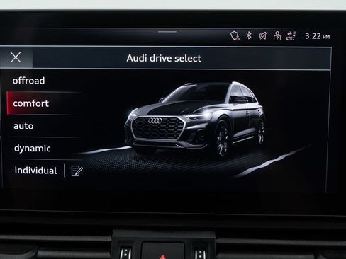 Used 2023 Audi Q5 2.0T Premium w/ Convenience Package AWD/4WD image 20