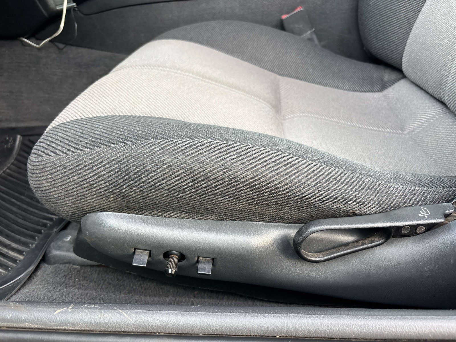 Used 1993 Chevrolet Camaro LT RWD image 23