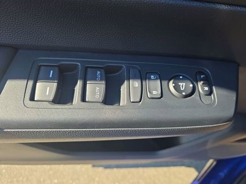 Used 2025 Honda CR-V EX image 39