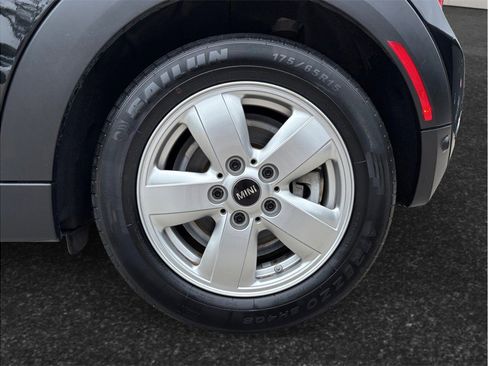 Used 2021 MINI Cooper 2-Door Hardtop FWD image 14